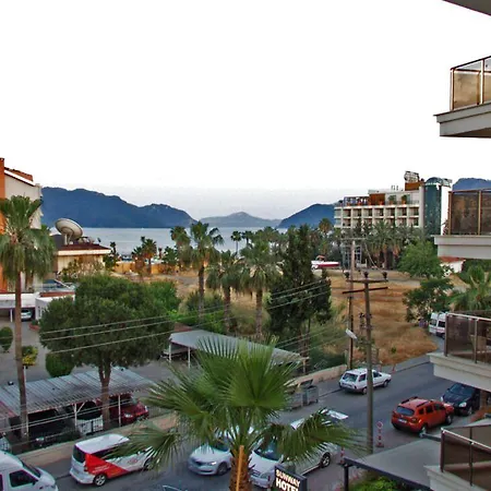 Apartahotel Avos
