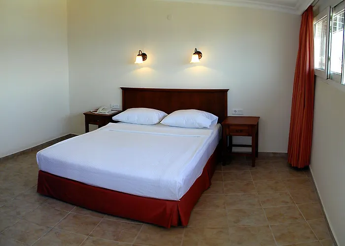 Aparthotel Avos 3*