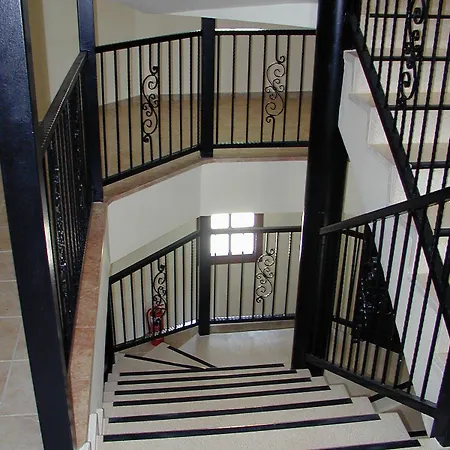 Avos Appart hôtel 3*